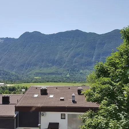 1 Hec - Ciklama Apartament