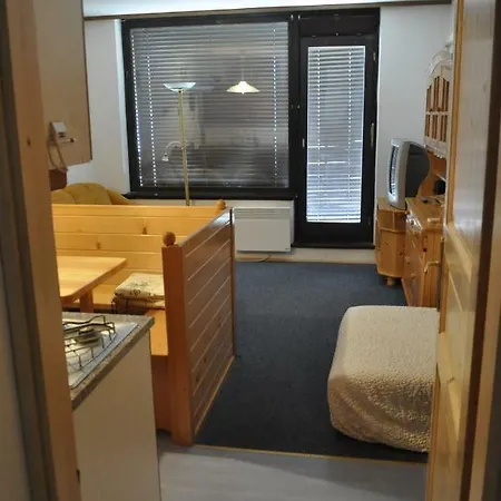 1 Hec - Ciklama Apartament *